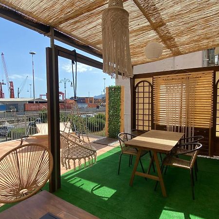 Giu Al Porto Lägenhet Salerno Exteriör bild