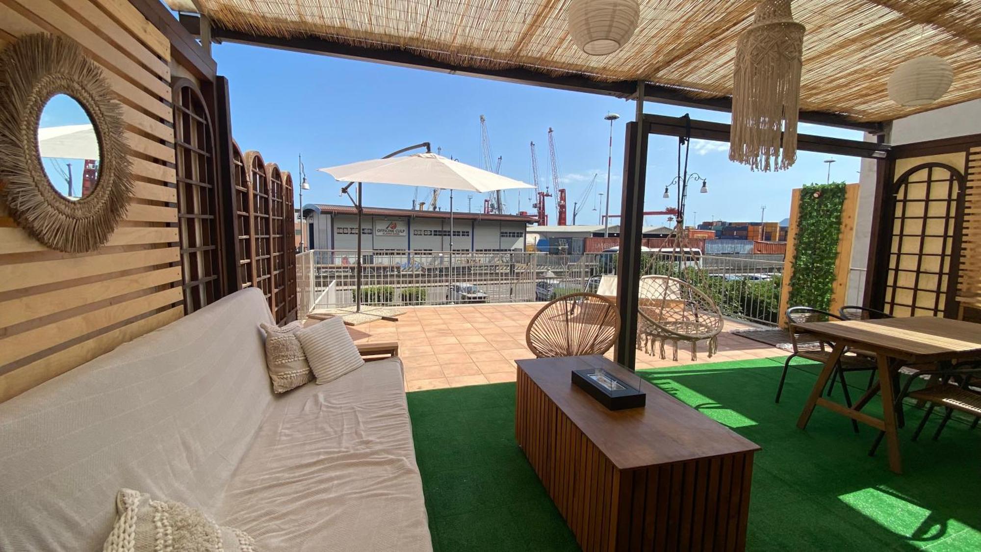 Giu Al Porto Lägenhet Salerno Exteriör bild