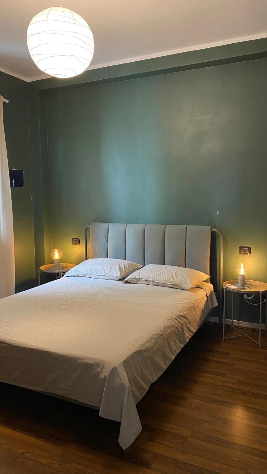 Giu Al Porto Lägenhet Salerno Exteriör bild
